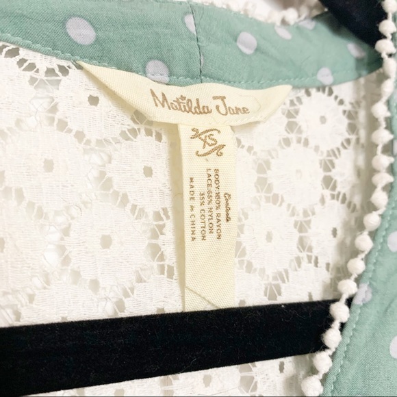 Matilda Jane XS Green Polka Dot Lace Blouse - Picture 2 of 4